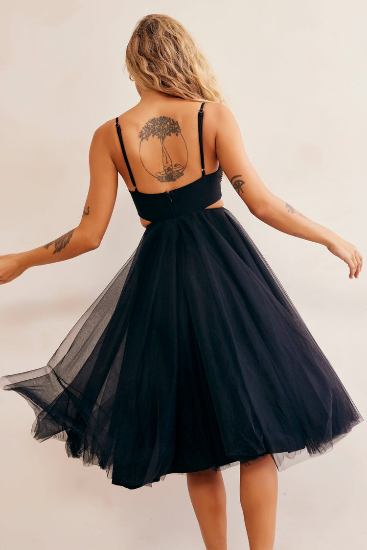 Got Glam Midi Dress - Black DRESSES Sage and Paije