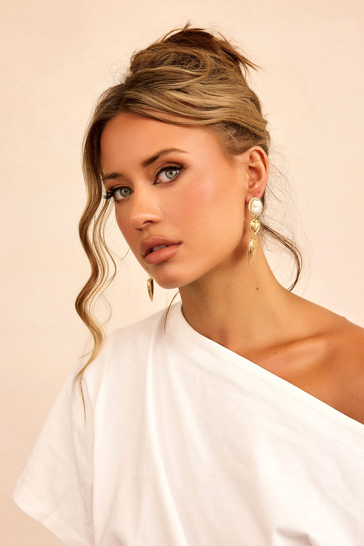 The Last Love Letter Earrings - Gold