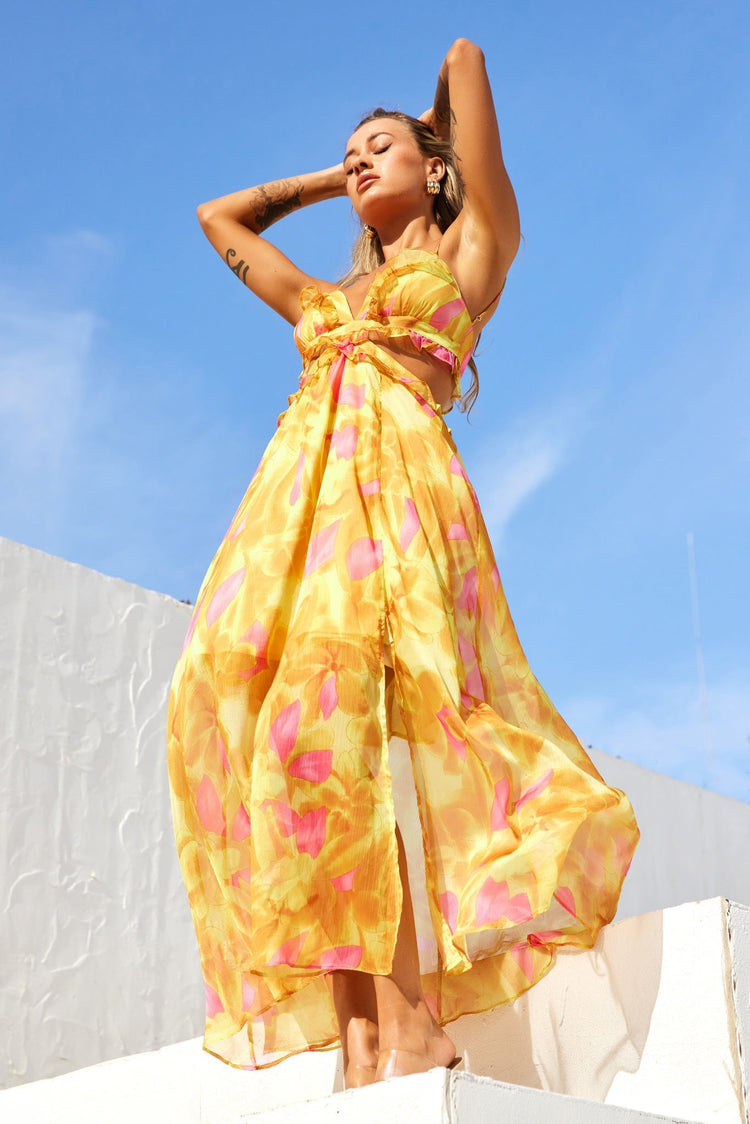 Early Sunset Maxi Dress - Yellow for women